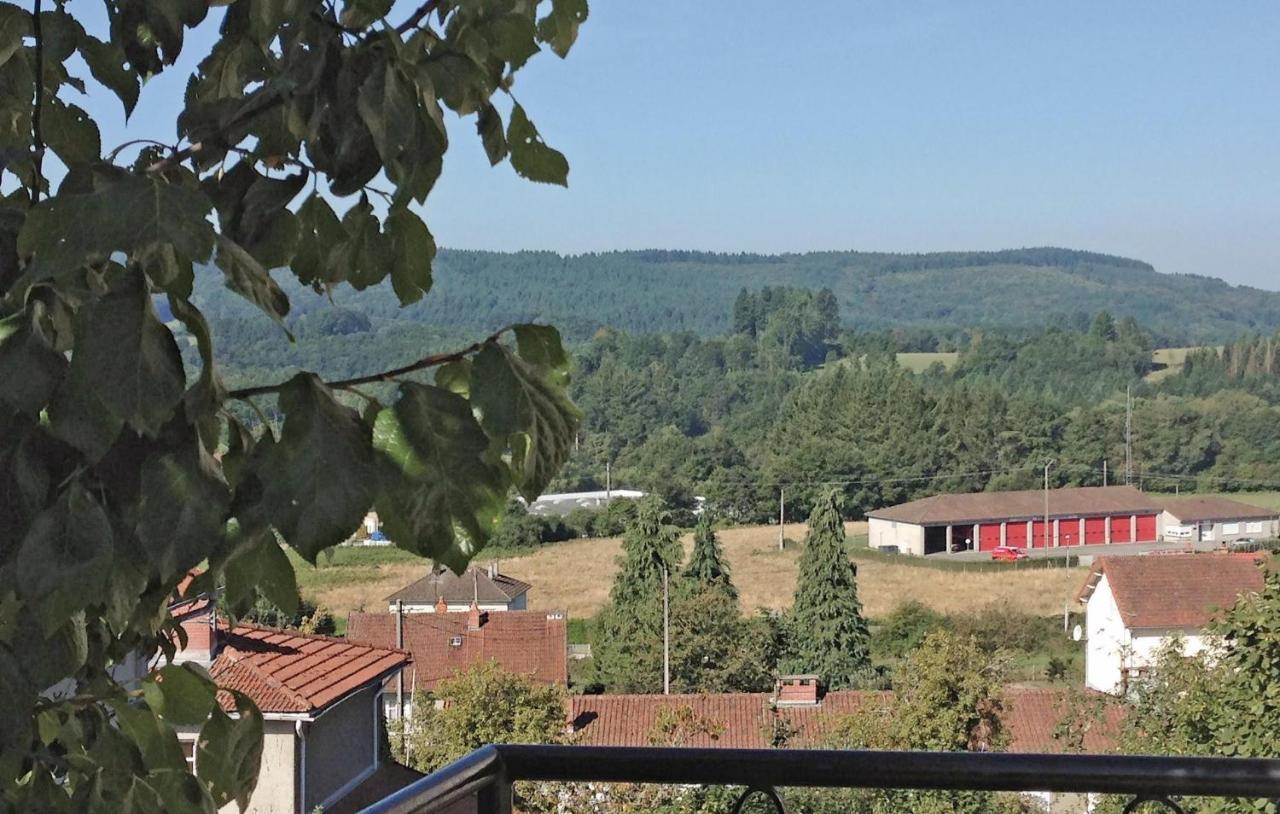 Awesome Home In Peyrat Le Chateau Екстериор снимка